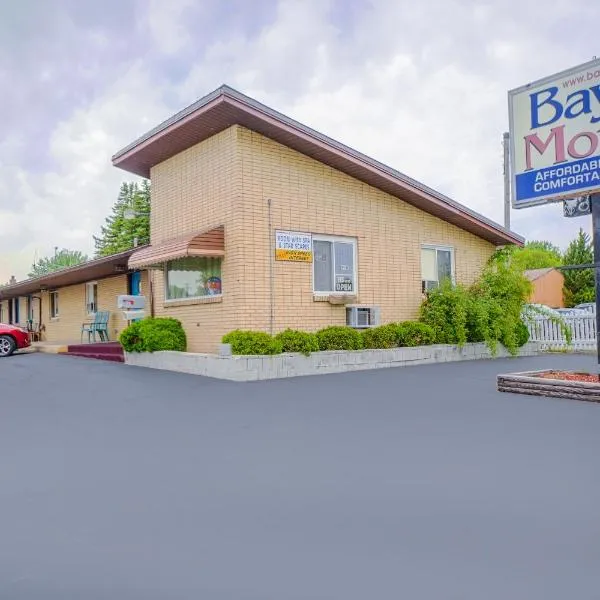 Bay Motel By OYO Bay City，位于萨吉诺的酒店