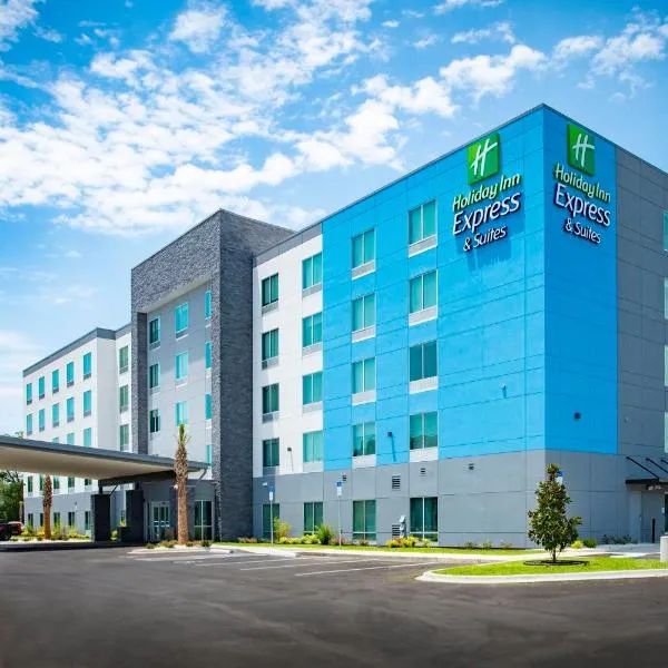 Holiday Inn Express & Suites Pensacola Airport North – I-10, an IHG Hotel，位于彭萨科拉的酒店