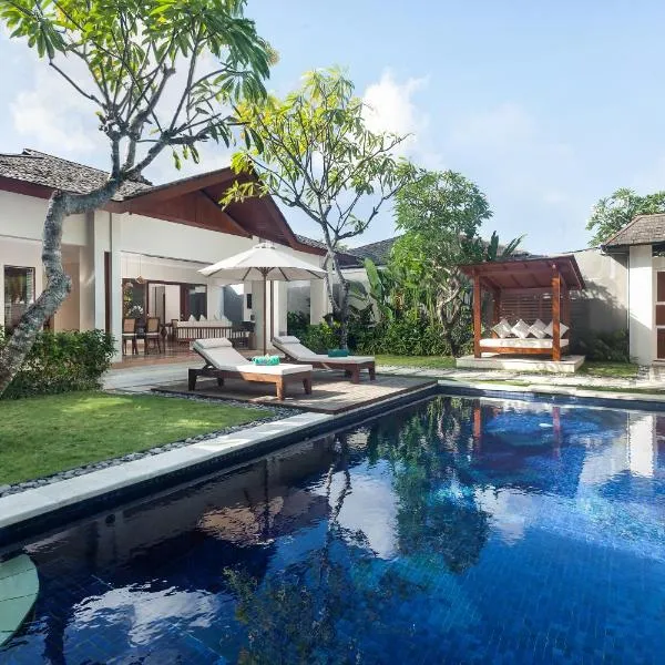 Ghana Villa Seminyak by Pramana Villas，位于塞米亚克的酒店