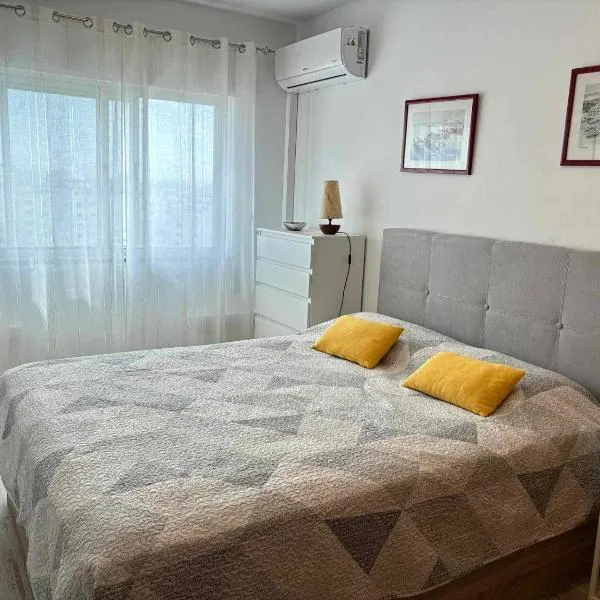 Panorama Family Apartment，位于波尔蒂芒的酒店