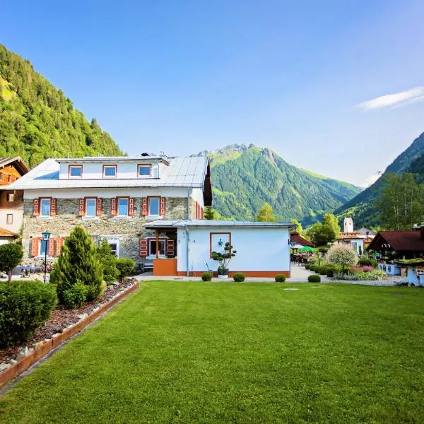 IMBACHHORN Pension in den Alpen，位于大格洛克纳山道旁富施的酒店