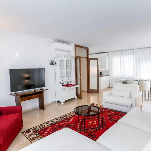 Quattro Fontane Apartment，位于威尼斯丽都的酒店