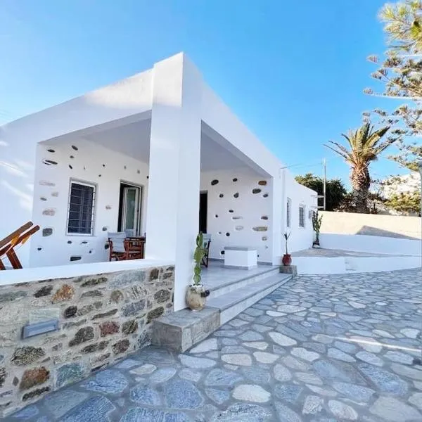 Dall'Egeo παραδοσιακό κυκλαδίτικο σπίτι，位于瓦里的酒店