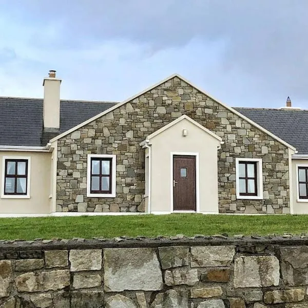 Entire home in Belmullet，位于贝尔马利特的酒店