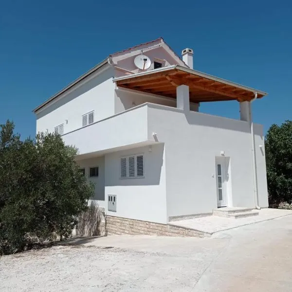 Apartmani Božava，位于博扎瓦的酒店