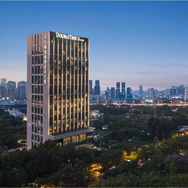 深圳南山希尔顿逸林酒店及公寓，位于深圳的酒店