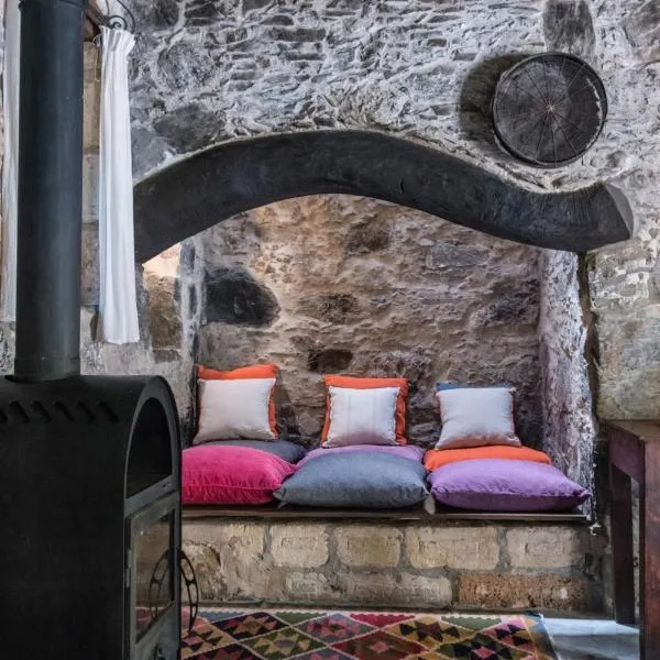 Μilia Mountain retreat，位于Vlátos的酒店
