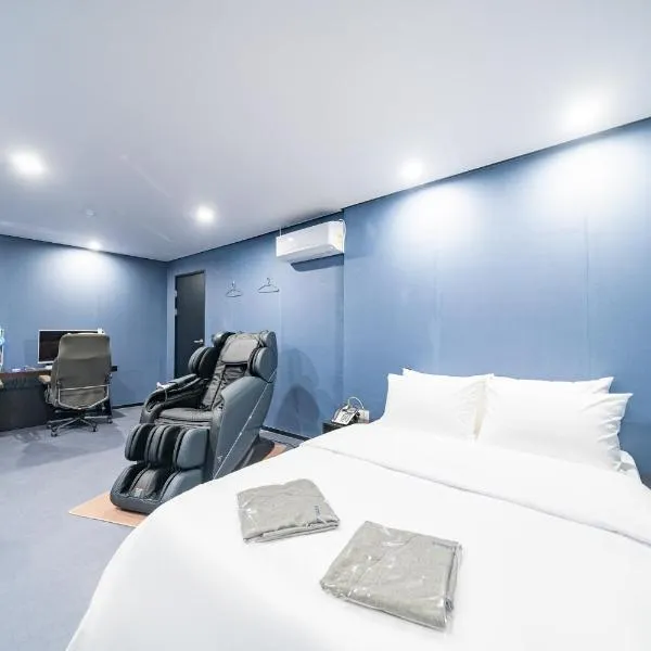 Seven Hotel，位于Gimje的酒店
