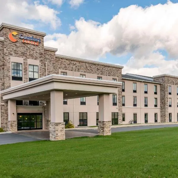 Comfort Suites Manheim - Lancaster，位于Mount Joy的酒店