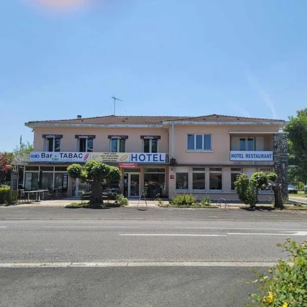 Hotel Bar Tabac Point Chaud L'Ecureuil，位于蓬唐莱福日的酒店