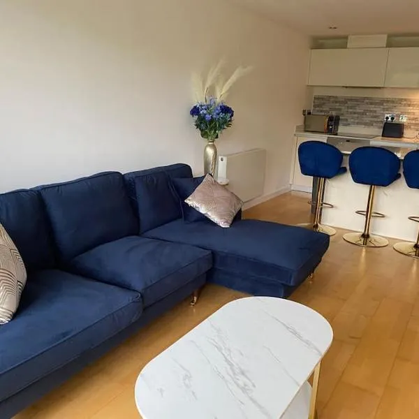 Modern apartment, Fistral beach，位于帕兹托的酒店