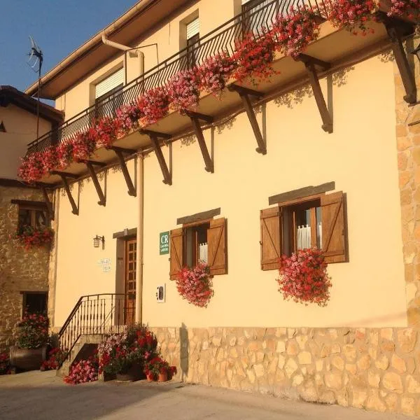 Casa Rural Aitonaren Etxea，位于Urturi的酒店