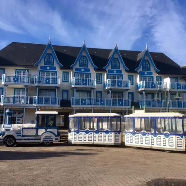 BELLE DUNE Village Vacances face à l'Aquaclub de FORT MAHON，位于马翁普拉日堡的酒店