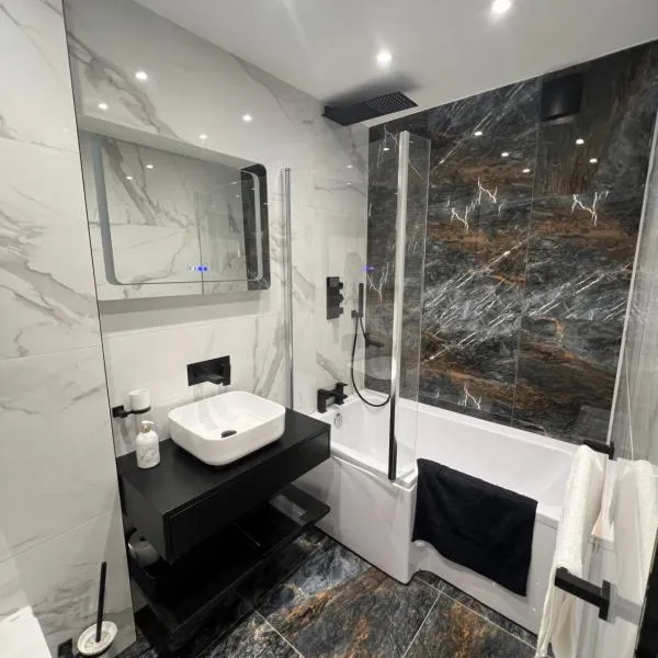 2 Bedroom flat for rent，位于陶格夫匹尔斯的酒店