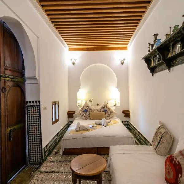 Dar Authentic Fes - familly hosting，位于非斯的酒店