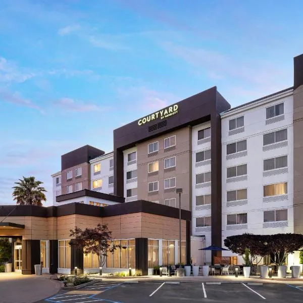 The Bayshore Hotel San Francisco Airport - Burlingame，位于伯林格姆的酒店