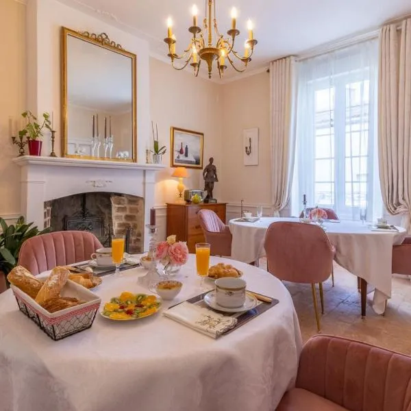 Chambres d'hôtes Le Griffon 1855，位于Saint-Laurent-des-Autels的酒店