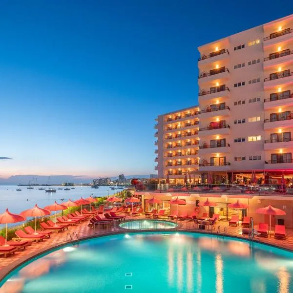 NYX Hotel Ibiza by Leonardo Hotels-Adults Only，位于圣安东尼奥湾的酒店