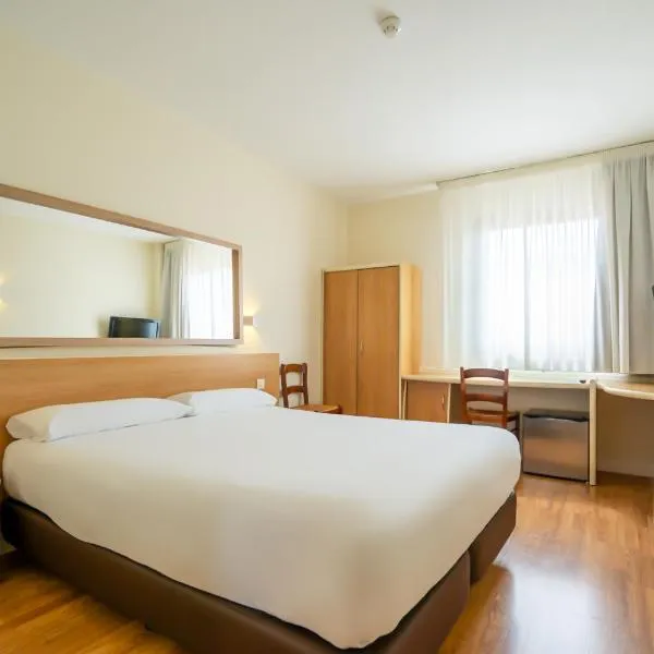 Hotel YIT Ciudad de Elche，位于拉罗马纳的酒店