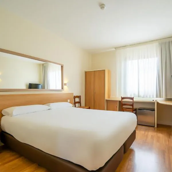 Hotel YIT Ciudad de Elche，位于Hondón de los Frailes的酒店