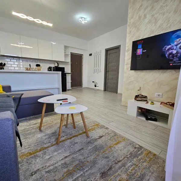 Apartament Dem Rădulescu langa strand，位于拉姆尼库沃尔恰的酒店