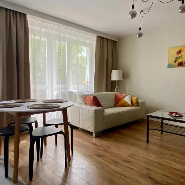 Apartament przy basenie，位于奥古斯图的酒店