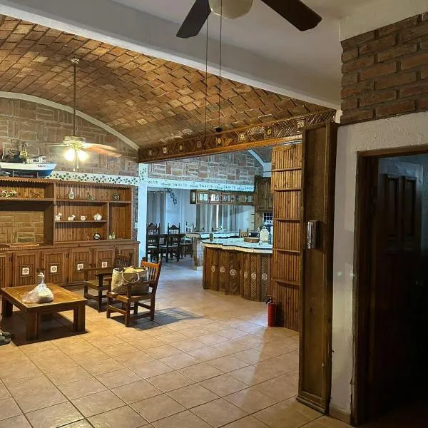Casas Rio Mulege，位于穆莱赫的酒店