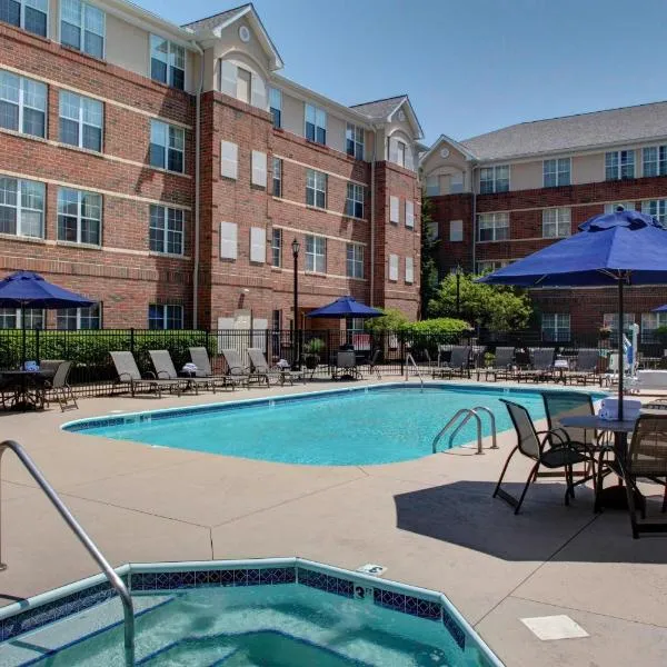 Residence Inn by Marriott Cleveland Beachwood，位于Warrensville Heights的酒店