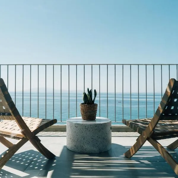 Above Blue two Bedroom Villa，位于普洛马里翁的酒店