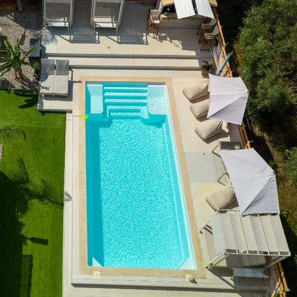Modular Bungalows With Heated Pool Artemis Greece，位于马科普隆的酒店