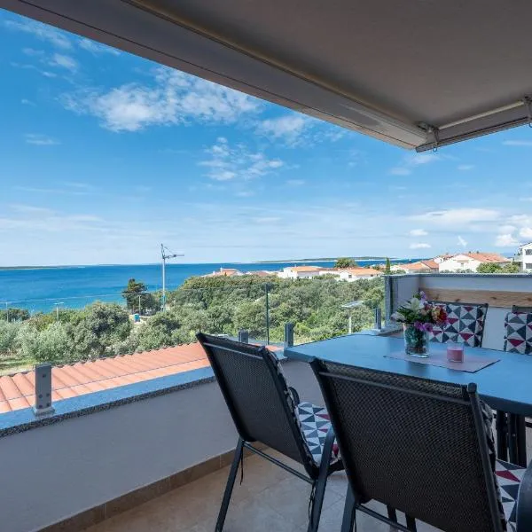 Mandre Sunset Apartment Laura - only for family，位于曼德雷的酒店