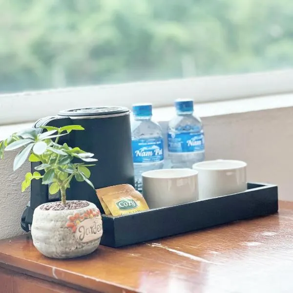 Quy Anh Hotel Bao Lac town，位于Bảo Lạc的酒店