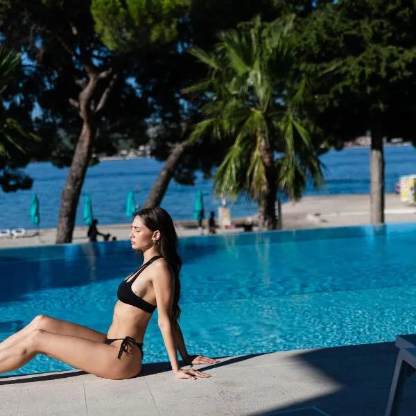Hotel Adriatic，位于Island Gangaro的酒店