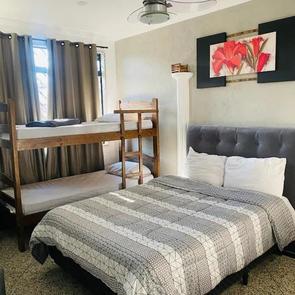 Hostel ANPRADO 6，位于瓜鲁柳斯的酒店