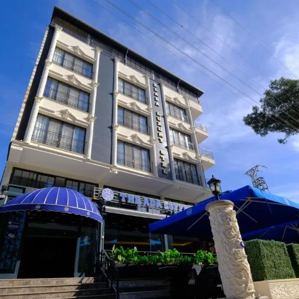 Elada Luxury Otel，位于Arsuz的酒店