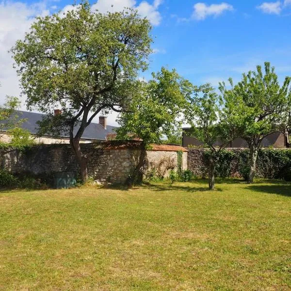 Maison de campagne proche châteaux, Blois, Loire à vélo，位于Chailles的酒店