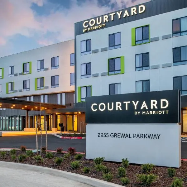 Courtyard by Marriott Modesto North，位于莫德斯托的酒店