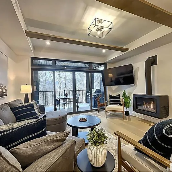Luxury Condo Mont Tremblant Verbier Arnica，位于蒙特朗布朗的酒店