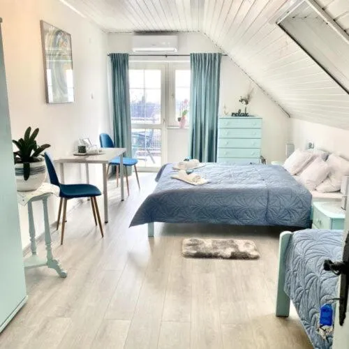 Tünde NENE Apartman，位于赞考的酒店