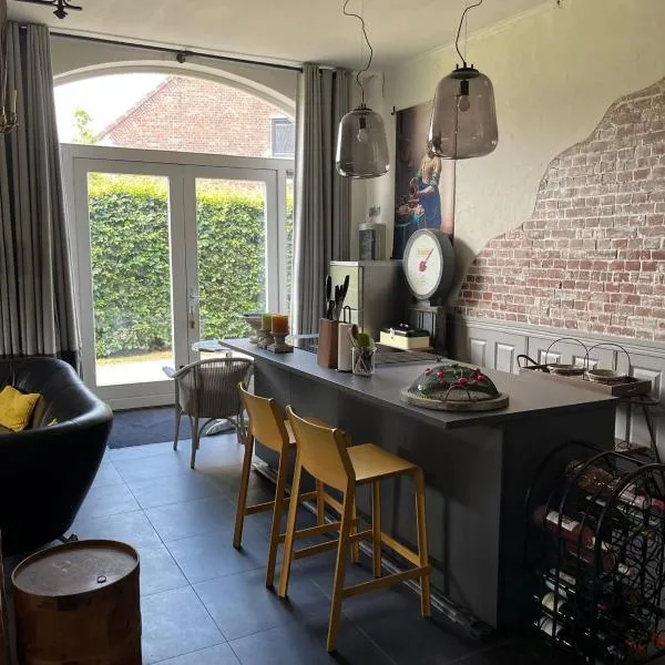 Vakantiewoning Fruitschuur de Morel，位于芬洛的酒店