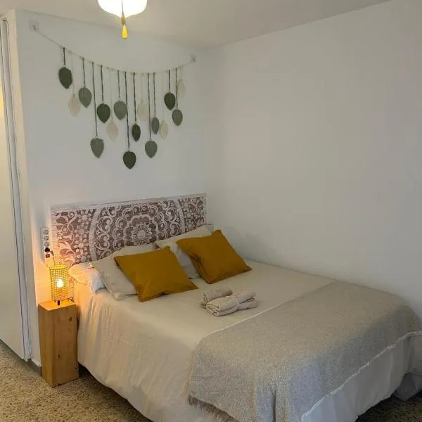 Agata Apartment Benalmádena，位于阿罗约德拉迷雅的酒店