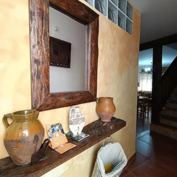 Casa Las Peñuelas，位于Priego的酒店