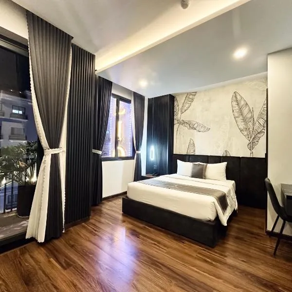 LION 10 HOTEL，位于芹苴的酒店