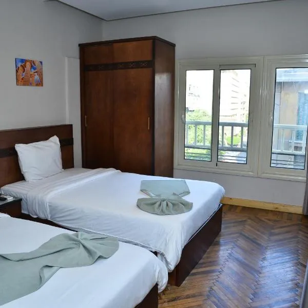 Miramar Evergreen Hotel，位于开罗的酒店