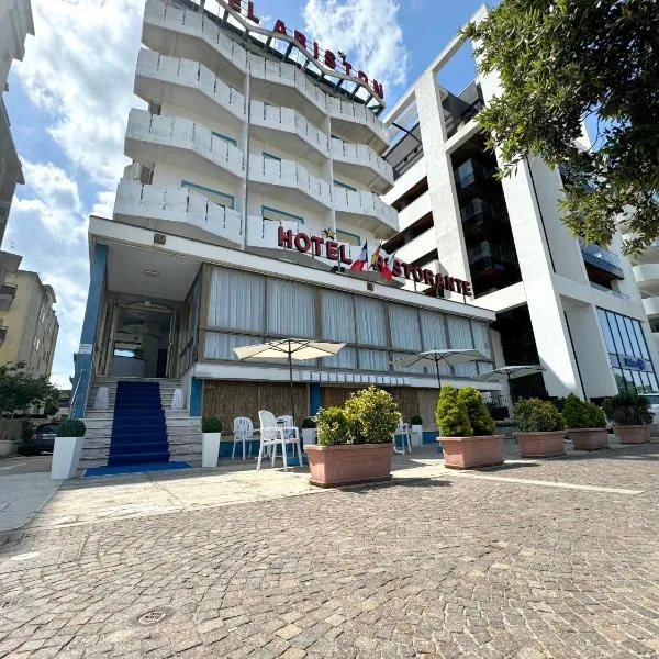 Hotel Ariston，位于索托马里纳的酒店