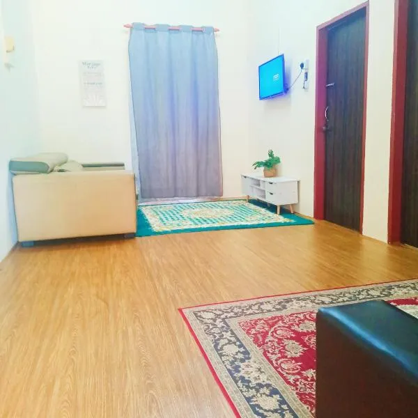 Rayyan homestay，位于Kampong Dalam Ru的酒店