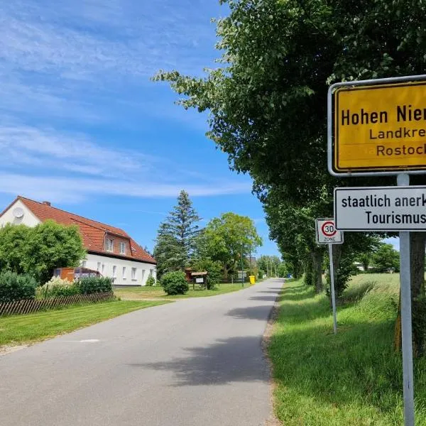 Ferienwohnungen Hohen Niendorf bei Kühlungsborn，位于霍恩宁多夫的酒店