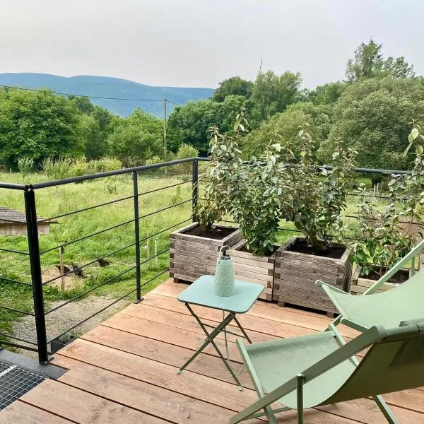 Séjour confort et nature，位于Saint-Amans-Valtoret的酒店