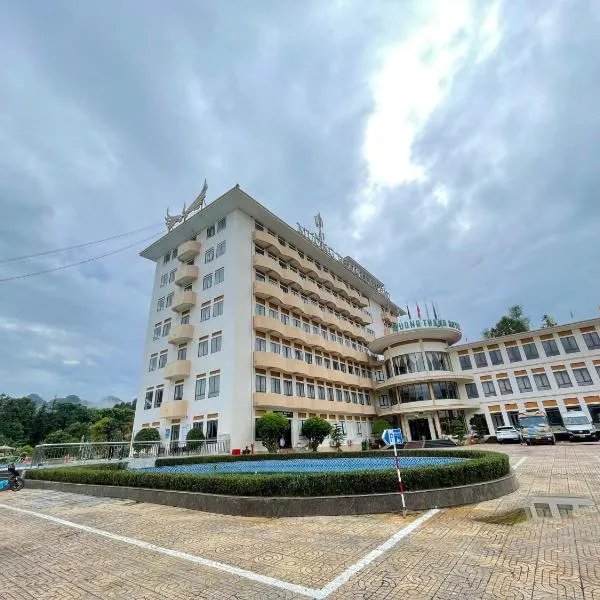 莱州芒清酒店，位于Nam Long的酒店