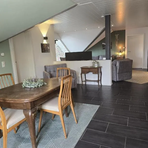 Großzügige Ferienwohnung，位于魏尔堡的酒店